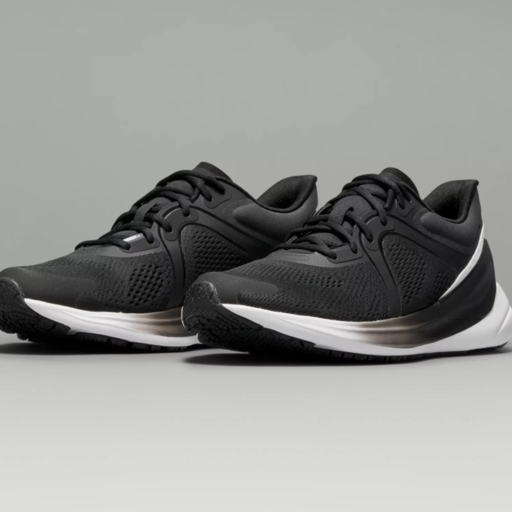 BRAND NEW Women's Blissfeel Running Shoe